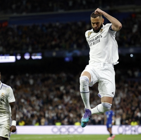Real Madrid đánh bại Chelsea 2-0 tại tứ kết Champions League